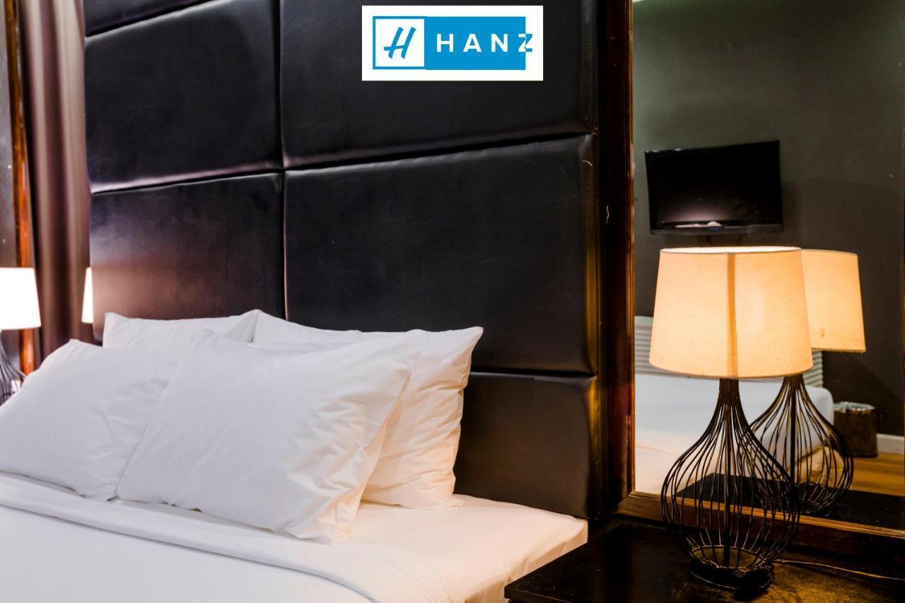 Hanz Premium Friday Hotel Ho Chi Minh City Room photo